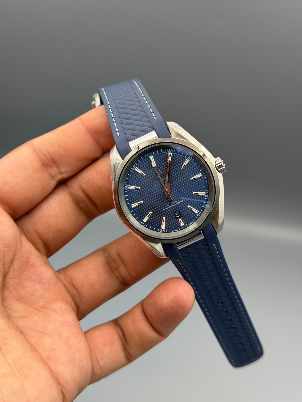 Omega Acqatera